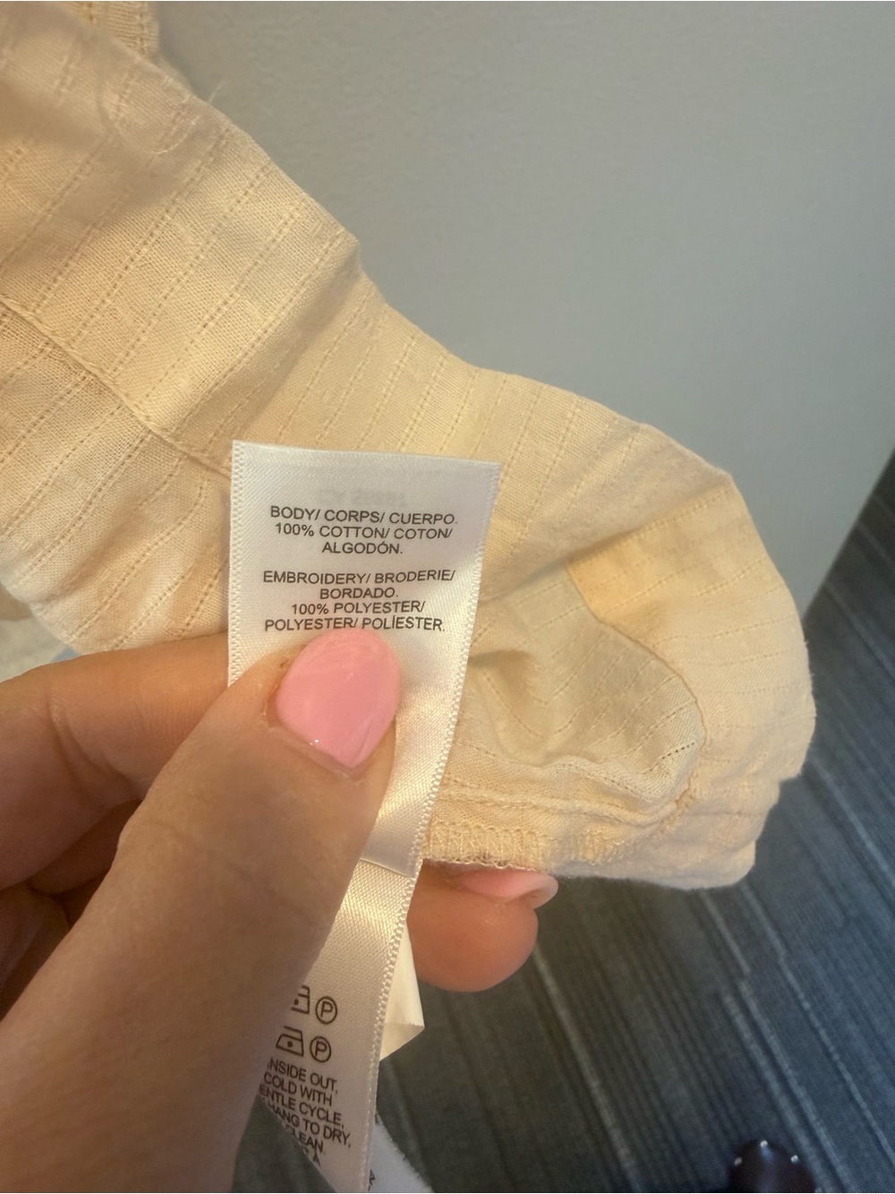 NWT Super cute!! Lucky Brand Cream Embroidered Top - Picture 6 of 6